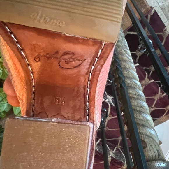 Rachel Comey ladies shoes NWOT. 6.5. Perfect condition. Pink brown gray fabric - Picture 6 of 8